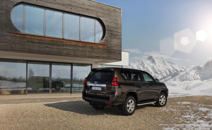  Toyota Land Cruiser Prado (150) 2017 года  (EU) (фото 50 из 50)